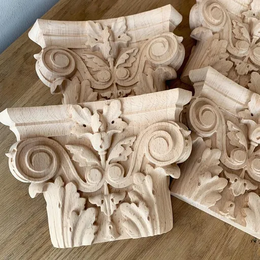 KL-014.02 Beech corinthian capitel for fluted pilaster